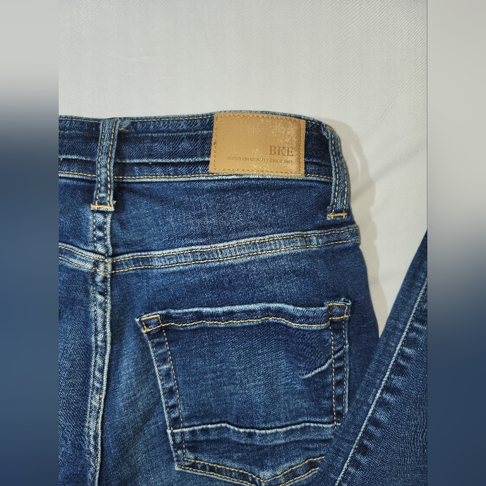 BKE Straight Leg Blue Jeans - Picture 6 of 10